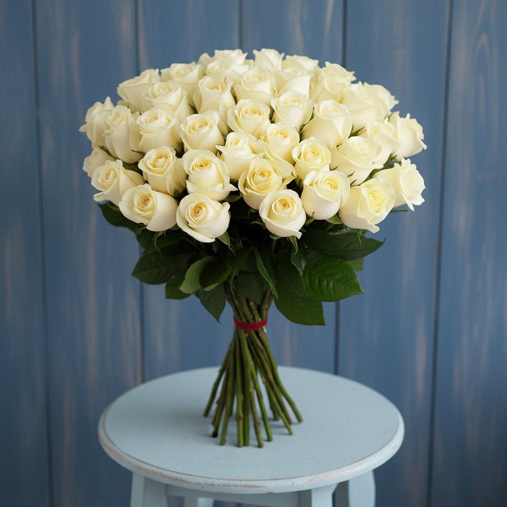 Букет 51 Белая роза Эдлесс Лав в Горки