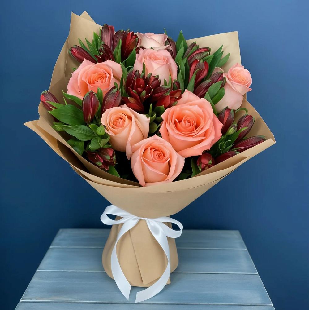 Букет цветов из: Розы и Альстромерии в Горки