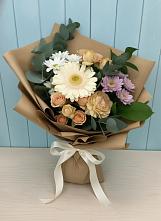 Букет цветов из:  Герберы и Хризантемы в Горки