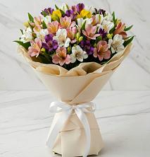 Букет цветов из:  Альстромерии в Горки