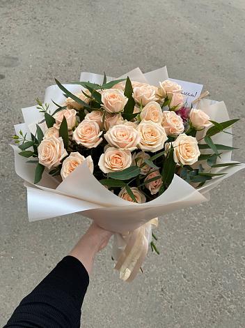 Букет Кремовые розы Латте в Горки