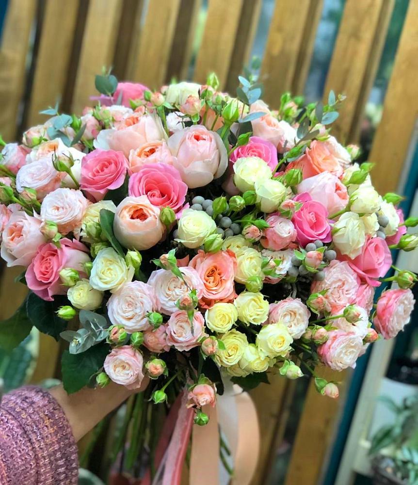 Букет цветов из: Розы в Горки