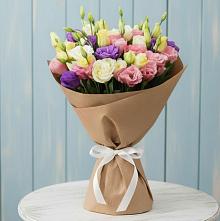 Букет цветов из:  Лизиантусы в Горки